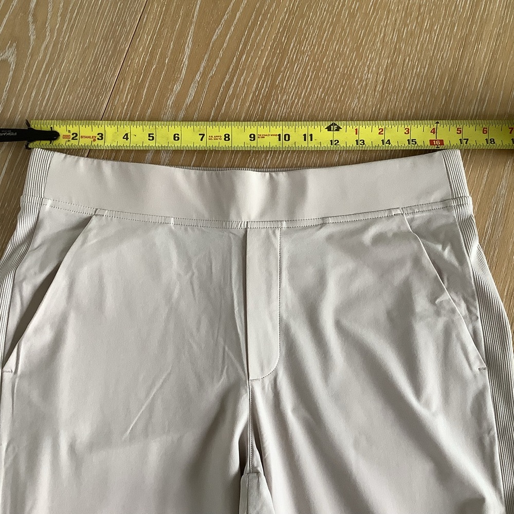 Athleta Brooklyn Mid Rise Ankle Pant Abalone Tan Size 12 - Picture 13 of 13